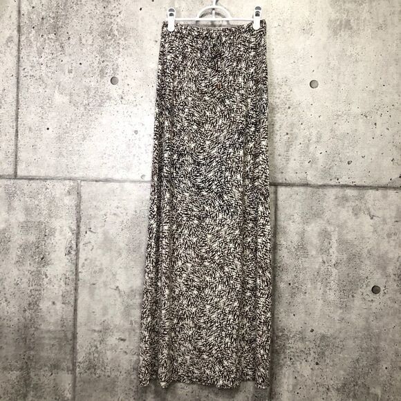 🚨 Cynthia Rowley Maxi Skirt - Picture 3 of 10